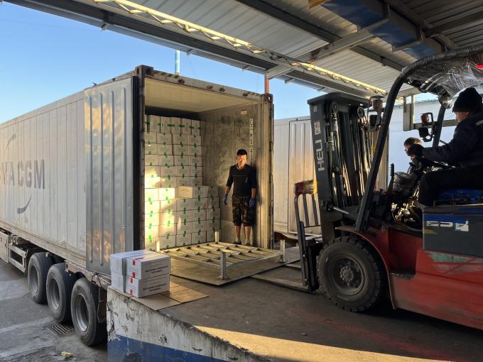 उच्च गुणवत्ता वाली ताजी जमे हुए रास्पबेरी स्वादिष्ट स्वाद के लिए हाथ से चुनी गई जूस डेसर्ट मिल्कशेक 12